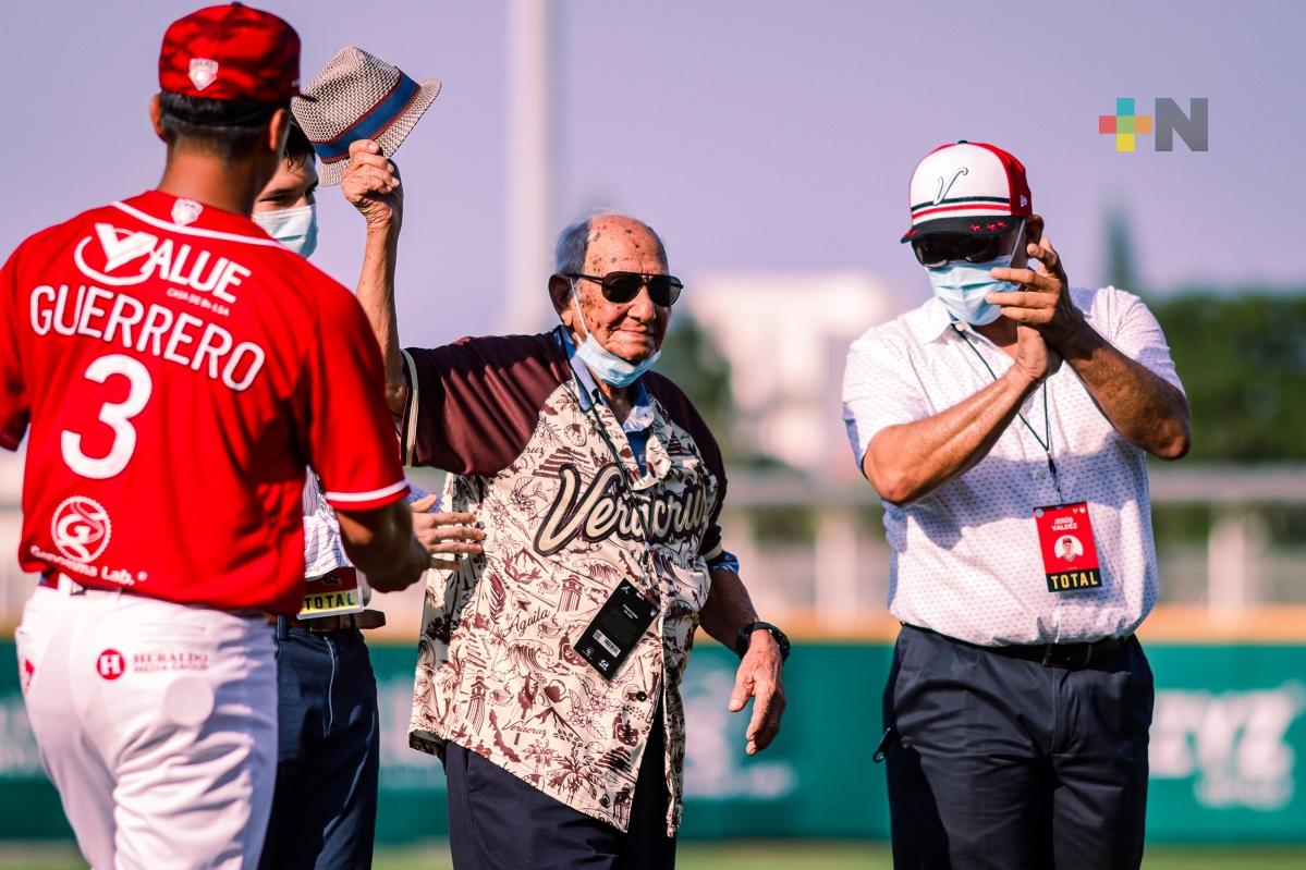 Homenajean a Don Pedro “Charrascas” Ramírez