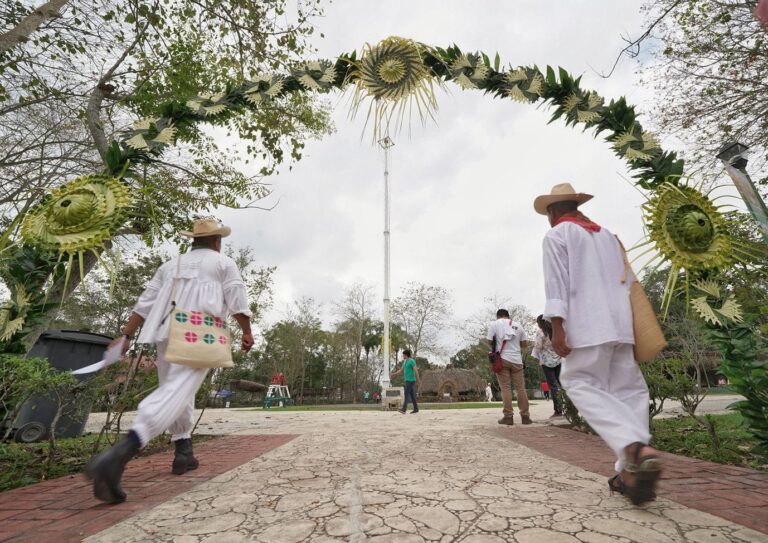 Presentan programa de actividades de las Jornadas Culturales Región Totonaca