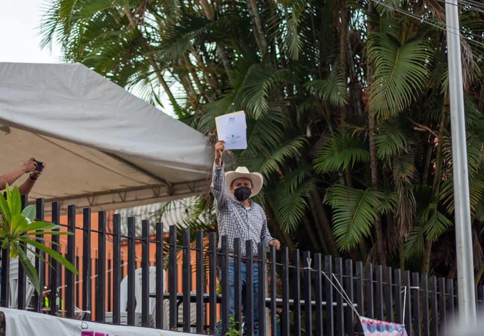 Trabajaré para lograr la transformación de Catemaco: Juan Rosario Morales