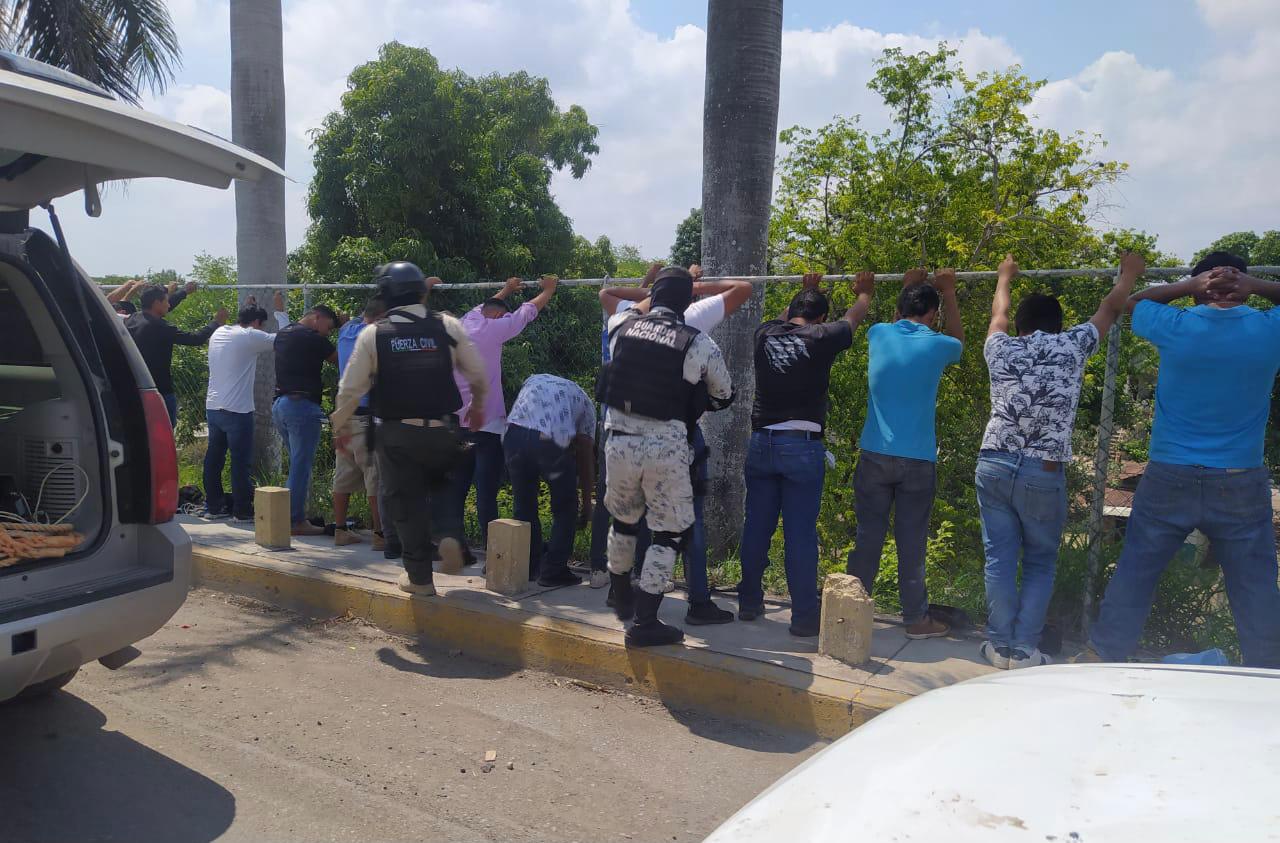 Detienen a grupo de choque panista en Pánuco