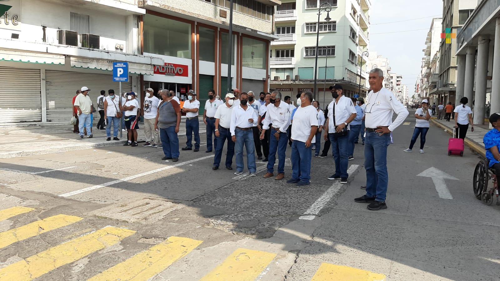 En el 30 aniversario de la requisa del puerto de Veracruz, ex trabajadores portuarios exigen indemnización