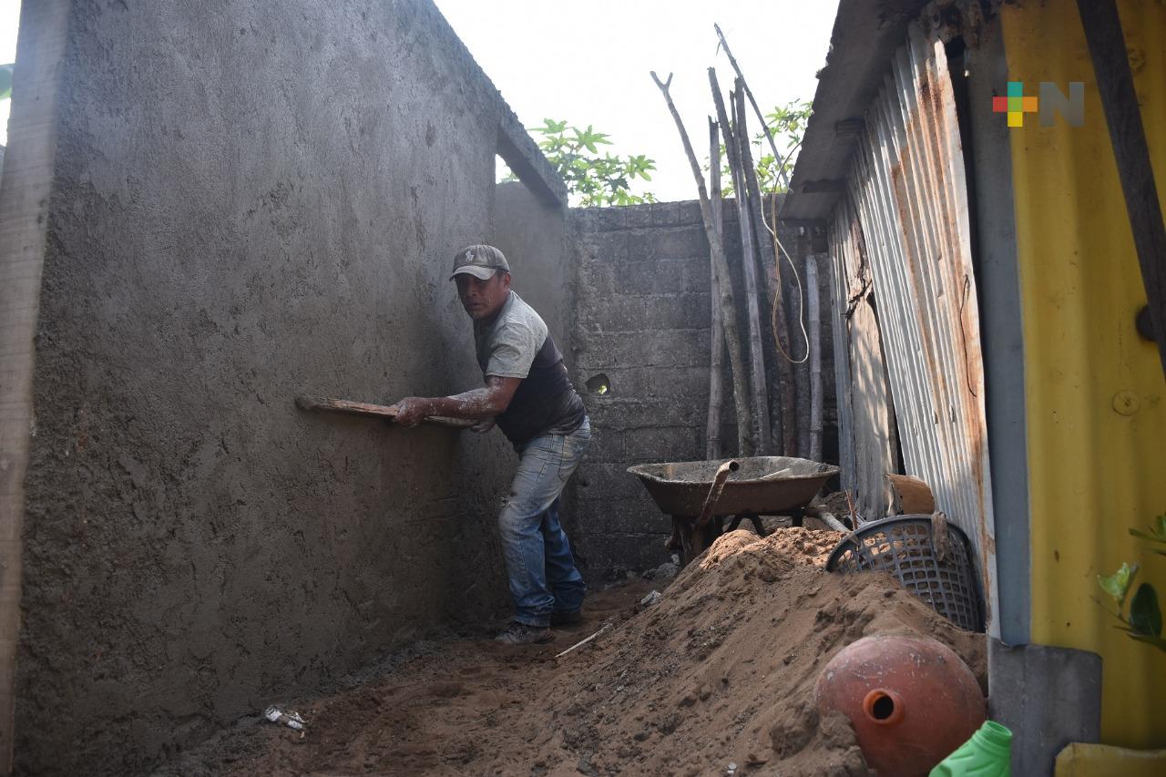 En revisión solicitudes para ser beneficiario del programa Piso Firme en Coatzacoalcos