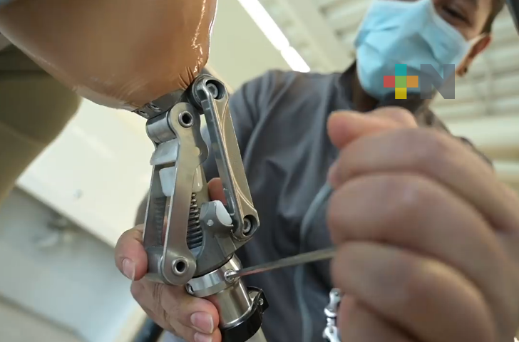 DIF Estatal mantiene abierto programa de prótesis