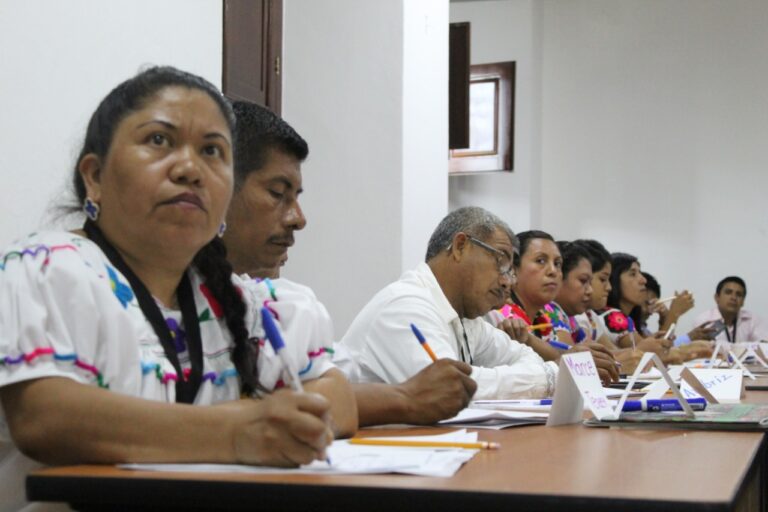 Presenta IVEC talleres para mediadores de lectura en comunidades indígenas
