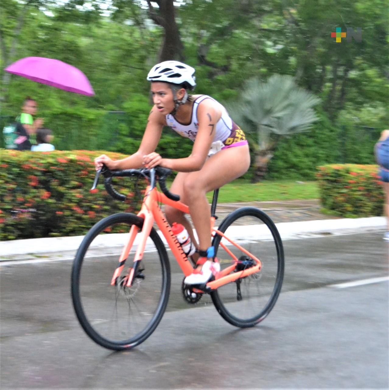 Lucía Gazol ganó plata en triatlón de Juegos Nacionales Conade