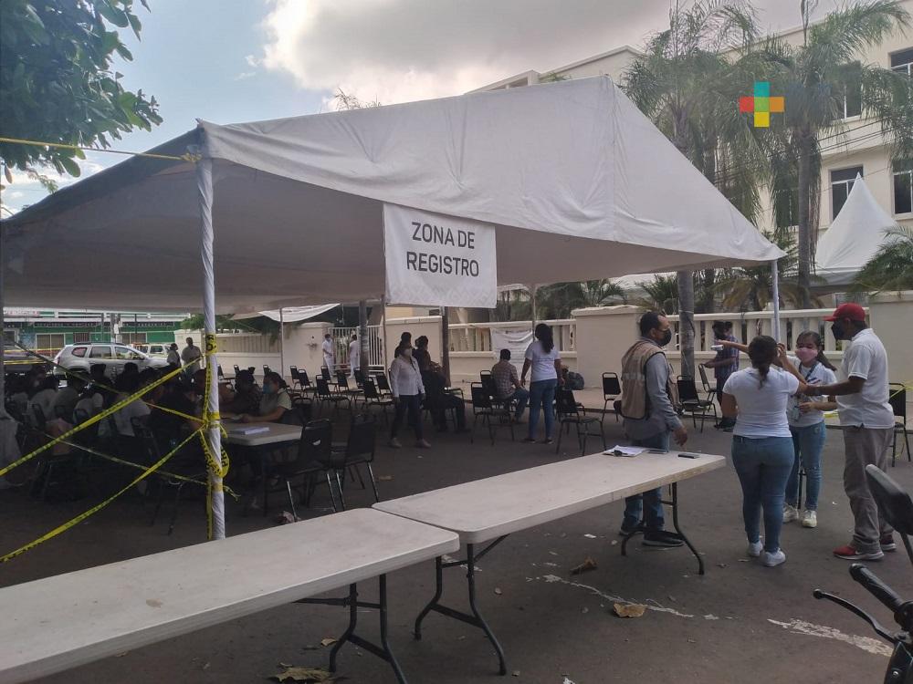 Aplican segunda dosis de vacuna anticovid a personas de 40 a 49 años en municipio de Veracruz