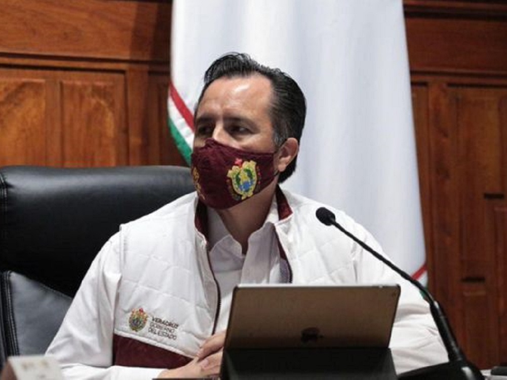 Gobernador Cuitláhuac García emitió acuerdo para crear comisión de alerta temprana para atender violencia familiar
