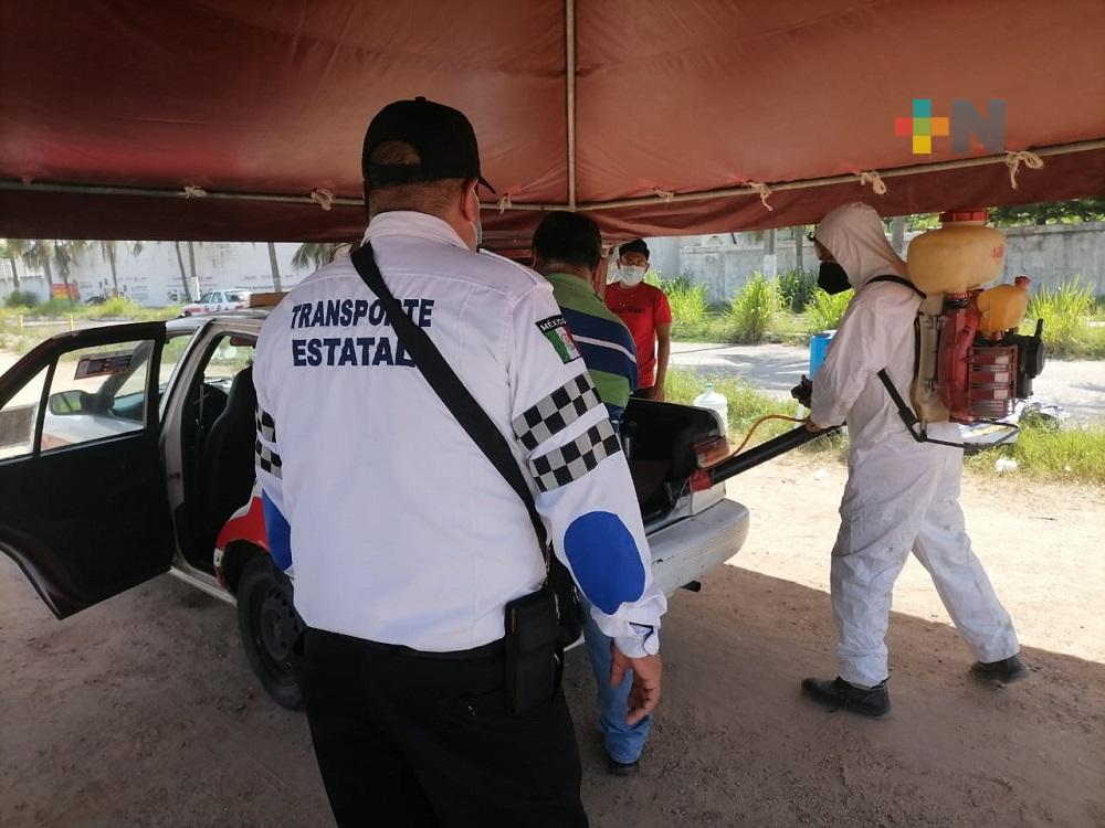 En zona sur de Veracruz, se han sanitizado dos mil vehículos entre taxis y urbanos
