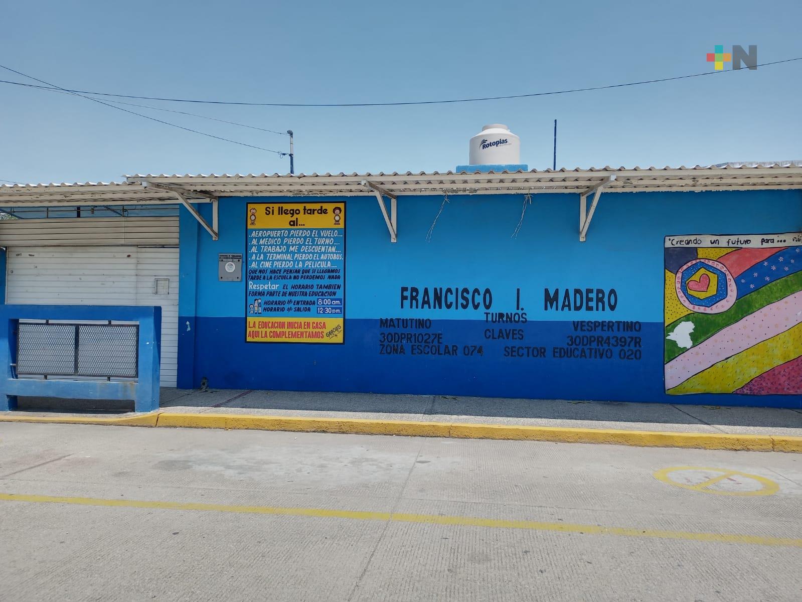 A cuidar instalaciones en escuelas en periodo vacacional, exhorta  directora de Educación en Coatzacoalcos