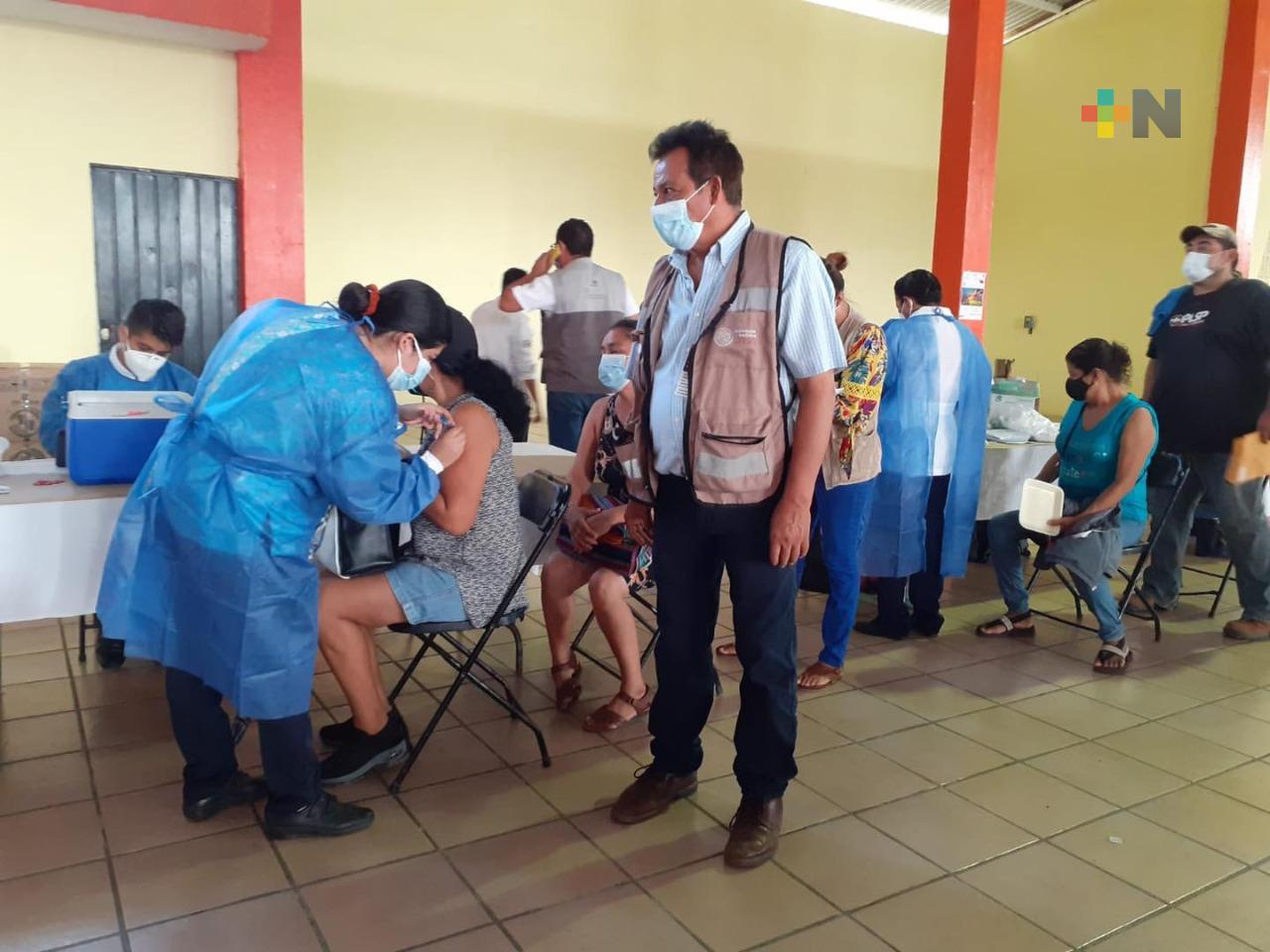 Cinco municipios más inician vacunación en sector de 40 a 49 años