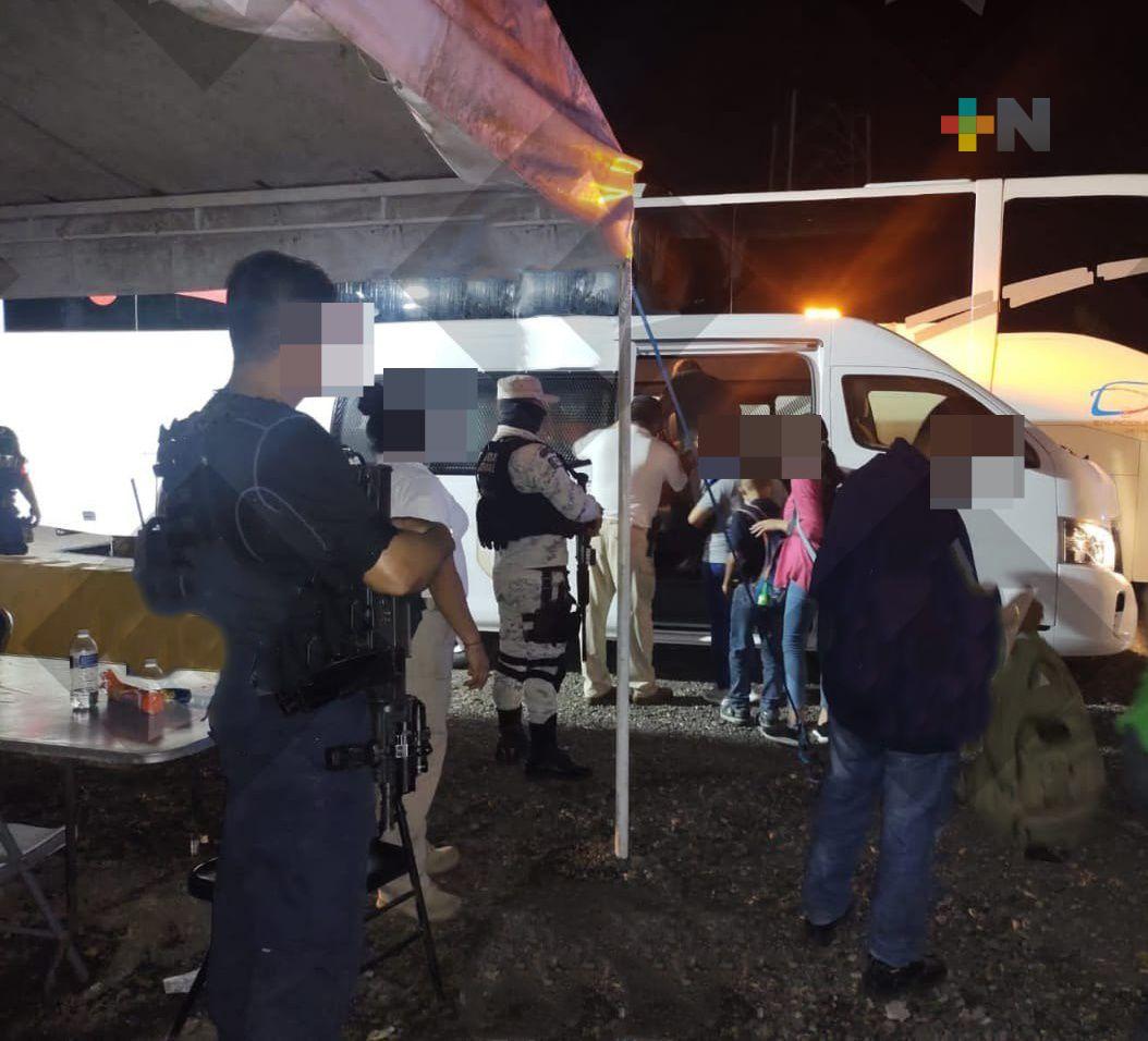 SSP resguarda a 34 migrantes en Minatitlán y Cosoleacaque
