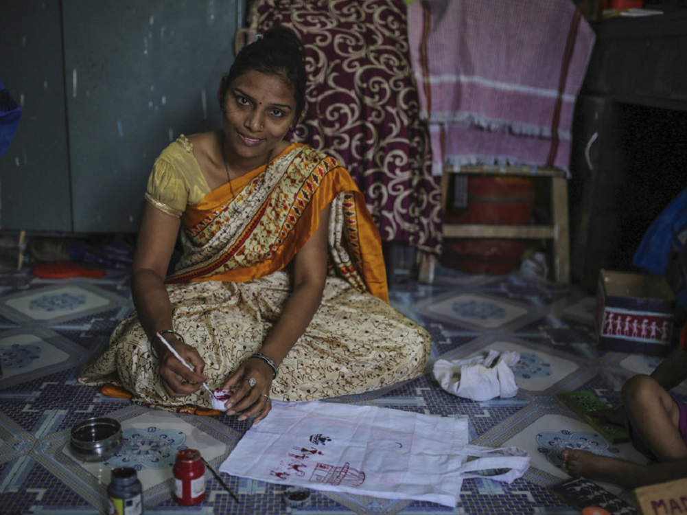 India debe detener desalojos que pueden dejar a 100.000 personas en la calle