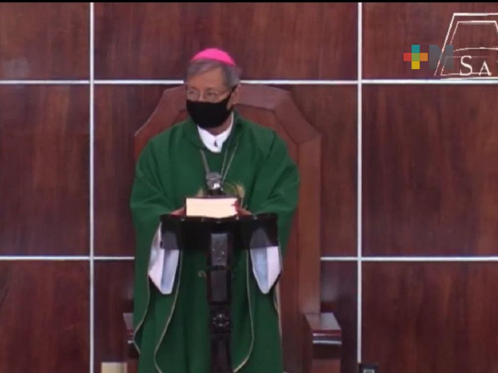 Obispo de Coatzacoalcos pide a personas vacunadas no confiarse y mantener medidas sanitarias