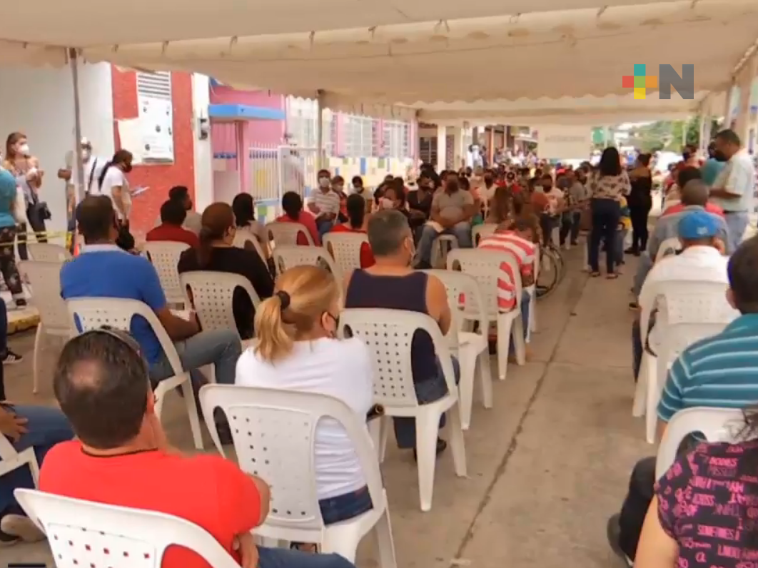 Realizan jornada de vacunación para personas de 40 a 49 años en Actopan