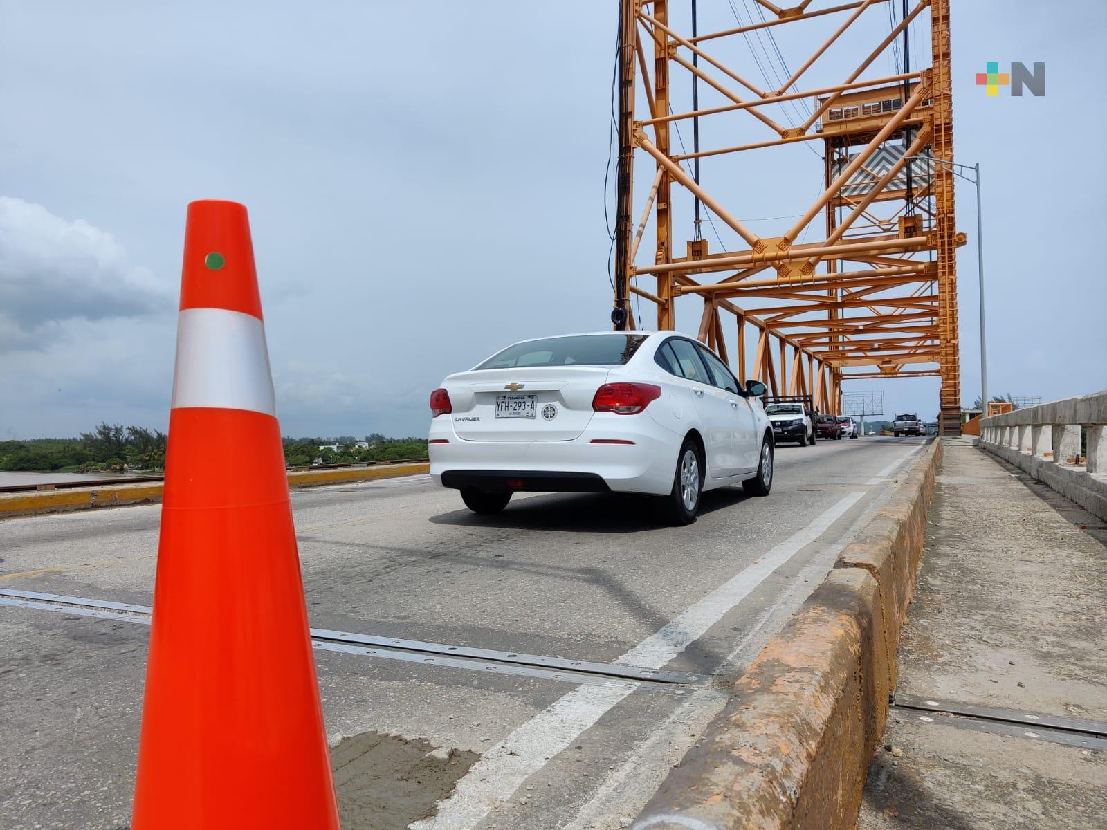 En fin de semana realizaron mantenimiento en puente Coatzacoalcos I