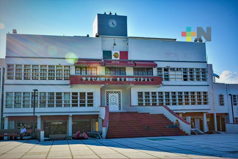 Gobierno de Coatzacoalcos saldó deudas con IPE e IMSS, heredadas de administraciones pasadas