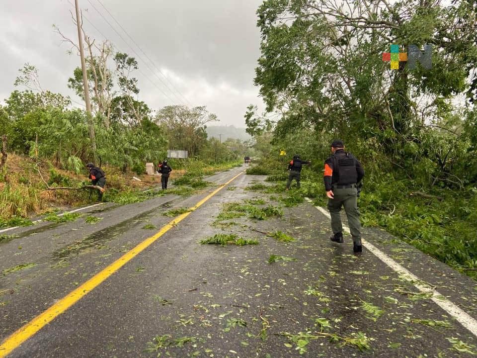 Liberan circulación en Carretera #180 Costera Tramo Gutiérrez Zamora-Tuxpan: SSP