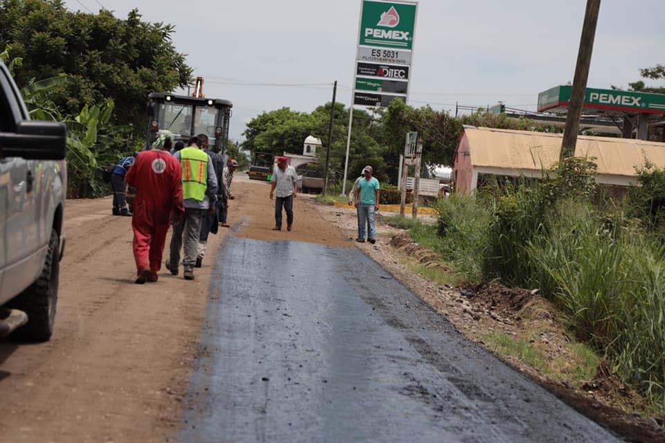 Gobierno de Veracruz rehabilita la carretera Tlacojalpan-Otatitlán