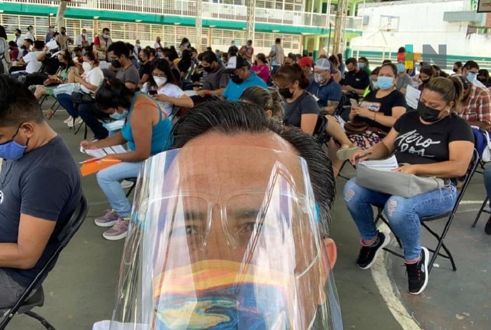 Gobernador Cuitláhuac García recibió segunda dosis de vacuna contra COVID-19