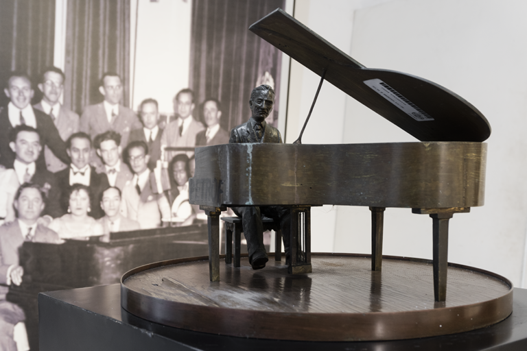 Invita IVEC a recital dedicado a Agustín Lara con Martín Espinosa y Claudia Rodo