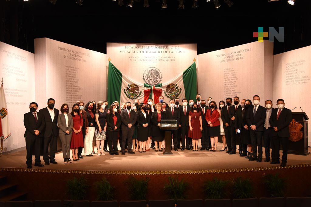 Poderes Ejecutivo, Legislativo y Judicial realizaron sesión solemne por 200 Aniversario de los Tratados de Córdoba