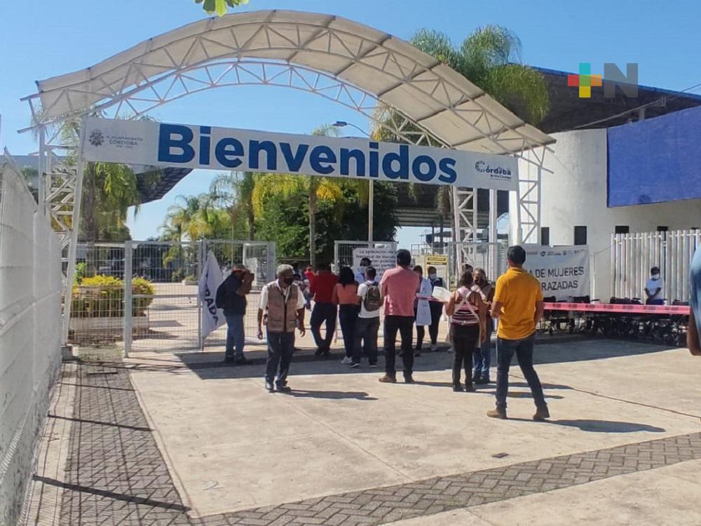 En Córdoba y Fortín, personas de 30 a 39 años reciben segunda dosis de vacuna anticovid