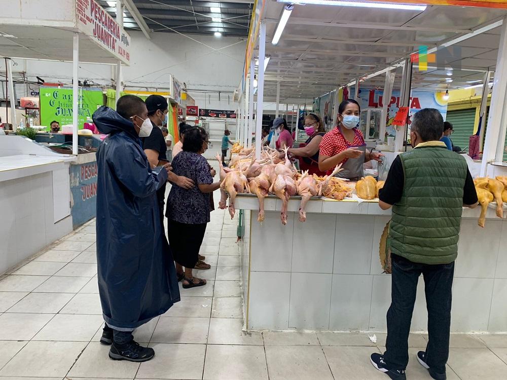 Sin contagios de coronavirus en locatarios de mercados de Coatzacoalcos