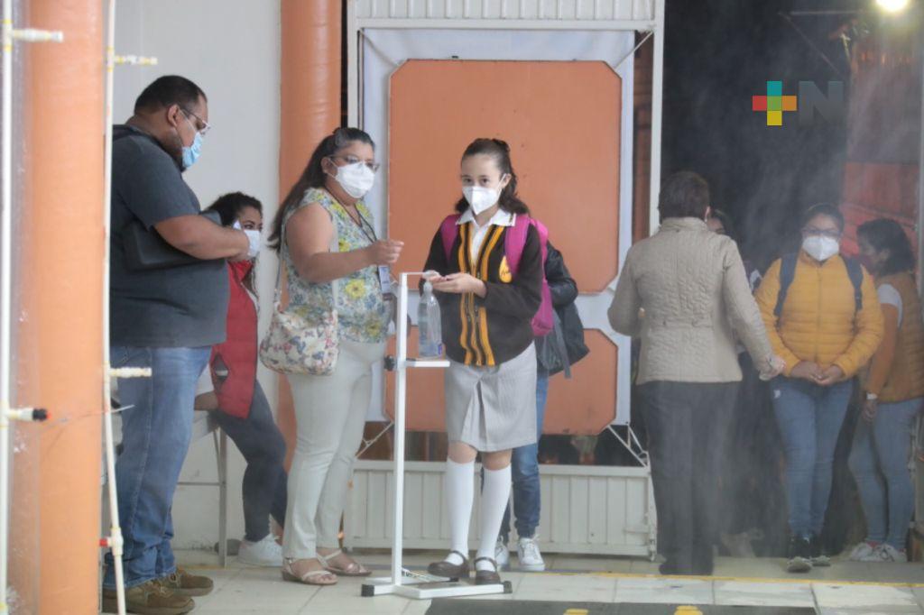 Regreso a clases presenciales adiciona a padres el gasto de artículos desinfectantes