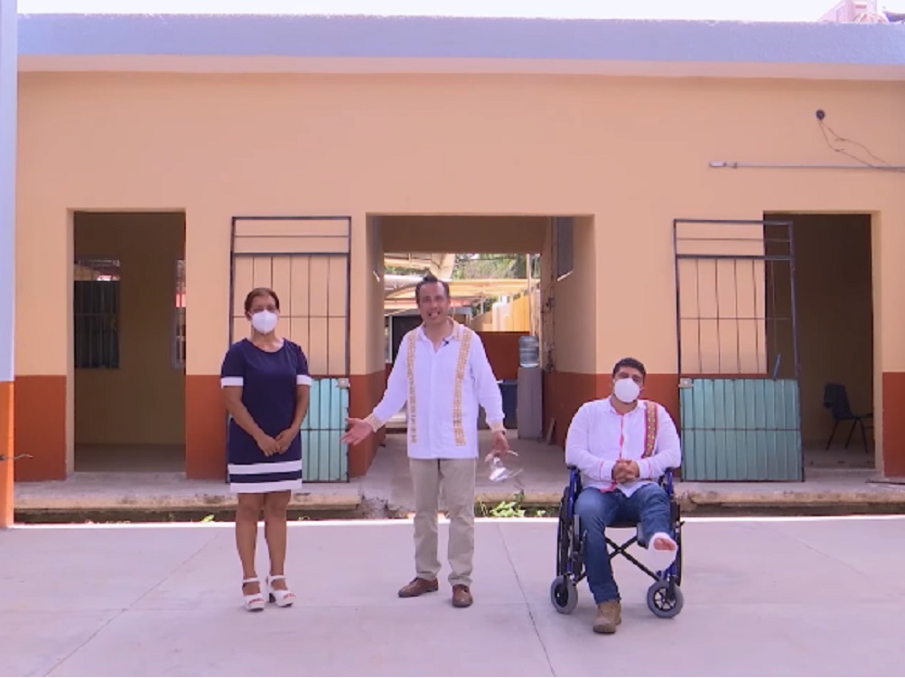 Gobernador Cuitláhuac García supervisó rehabilitación de escuela en municipio de Úrsulo Galván