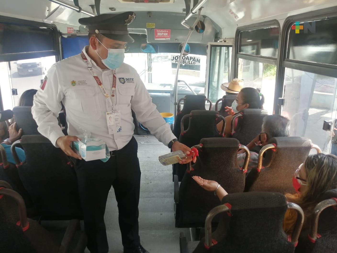 Restringen cantidad de pasaje en autobuses de Papantla