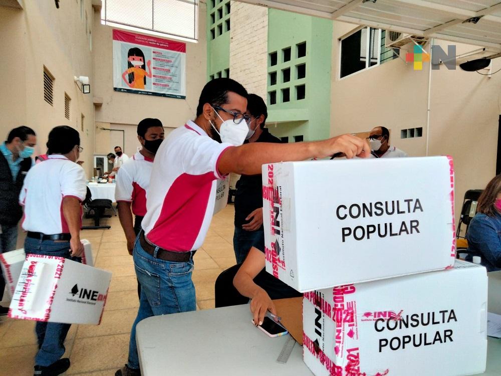 Sin incidentes de gravedad se desarrolló Consulta Popular en Xalapa