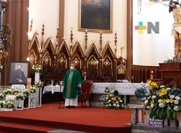 Hoy se llevó a cabo la misa del novenario por el descanso de monseñor Hipólito Reyes Larios
