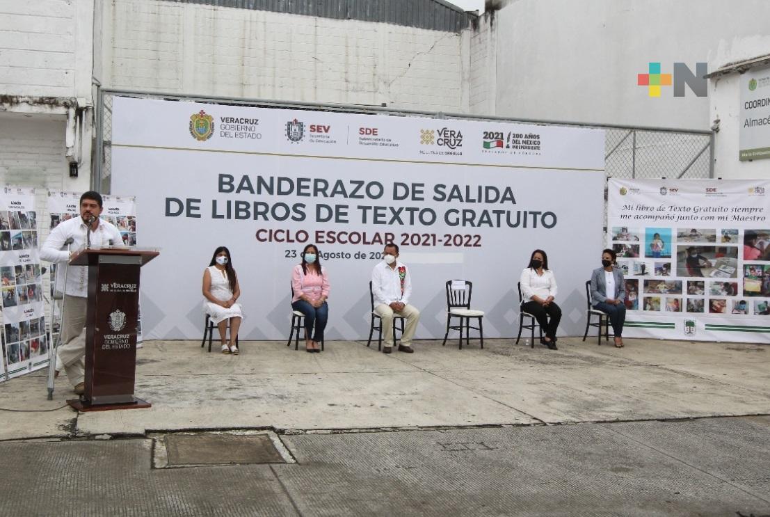 La SEV distribuye 9.8 millones de libros de texto para el ciclo escolar 2021-2022