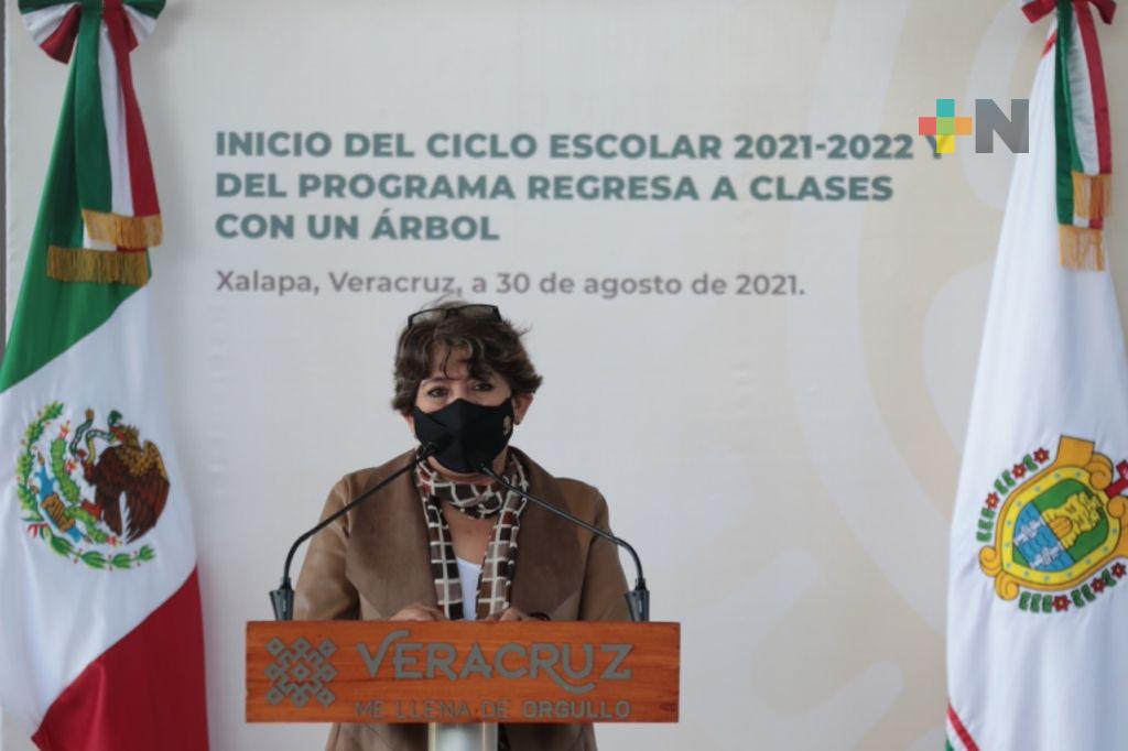 Delfina Gómez resaltó trabajo de Cuitláhuac García durante pandemia, en ámbito educativo