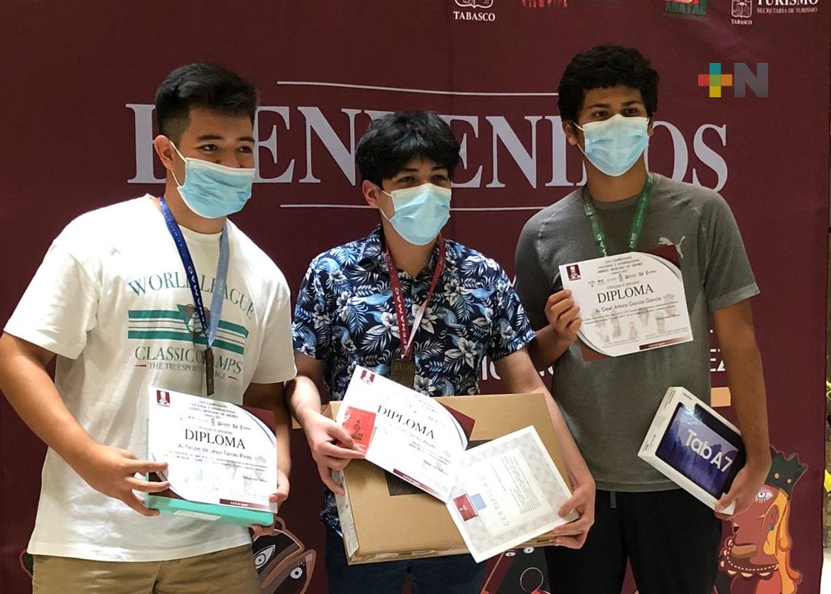 Ajedrecistas veracruzanos destacaron en el Abierto Mexicano