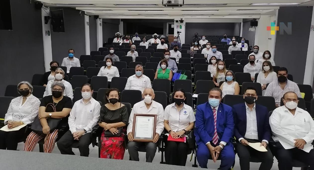 Comunidad universitaria reconoció la gestión de Alfonso Pérez Morales