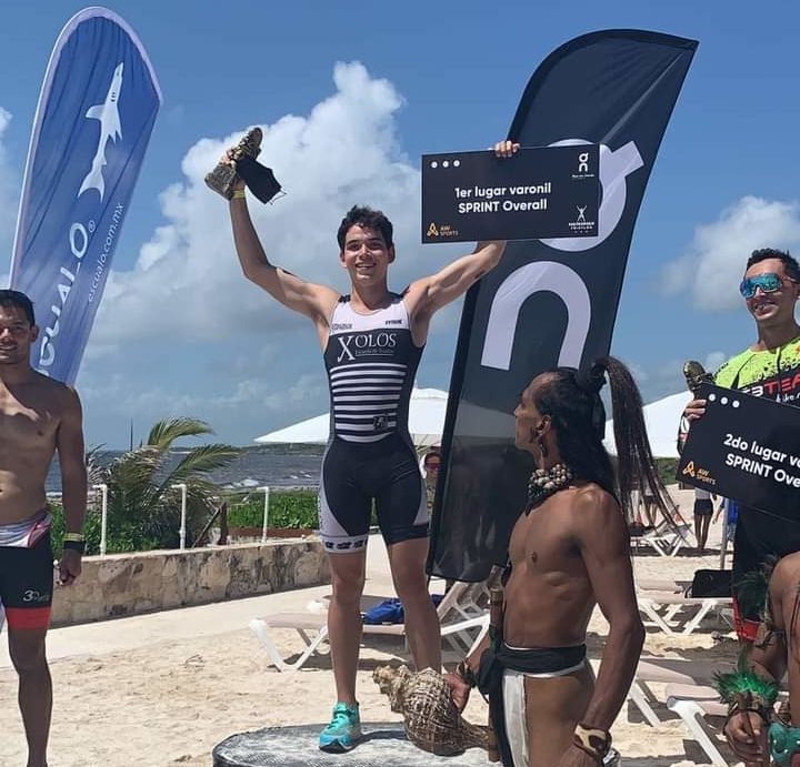 Jesús Carillo ganó triatlón Mayanman 2021