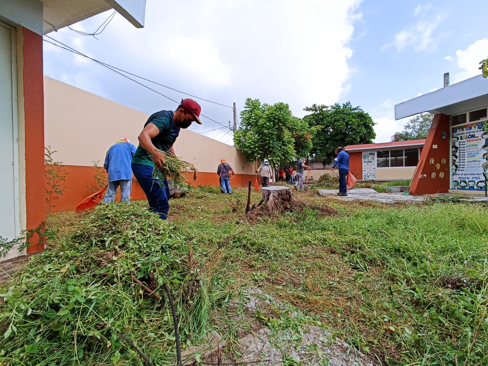 Aceleran faena en escuelas rumbo al regreso a clases presenciales