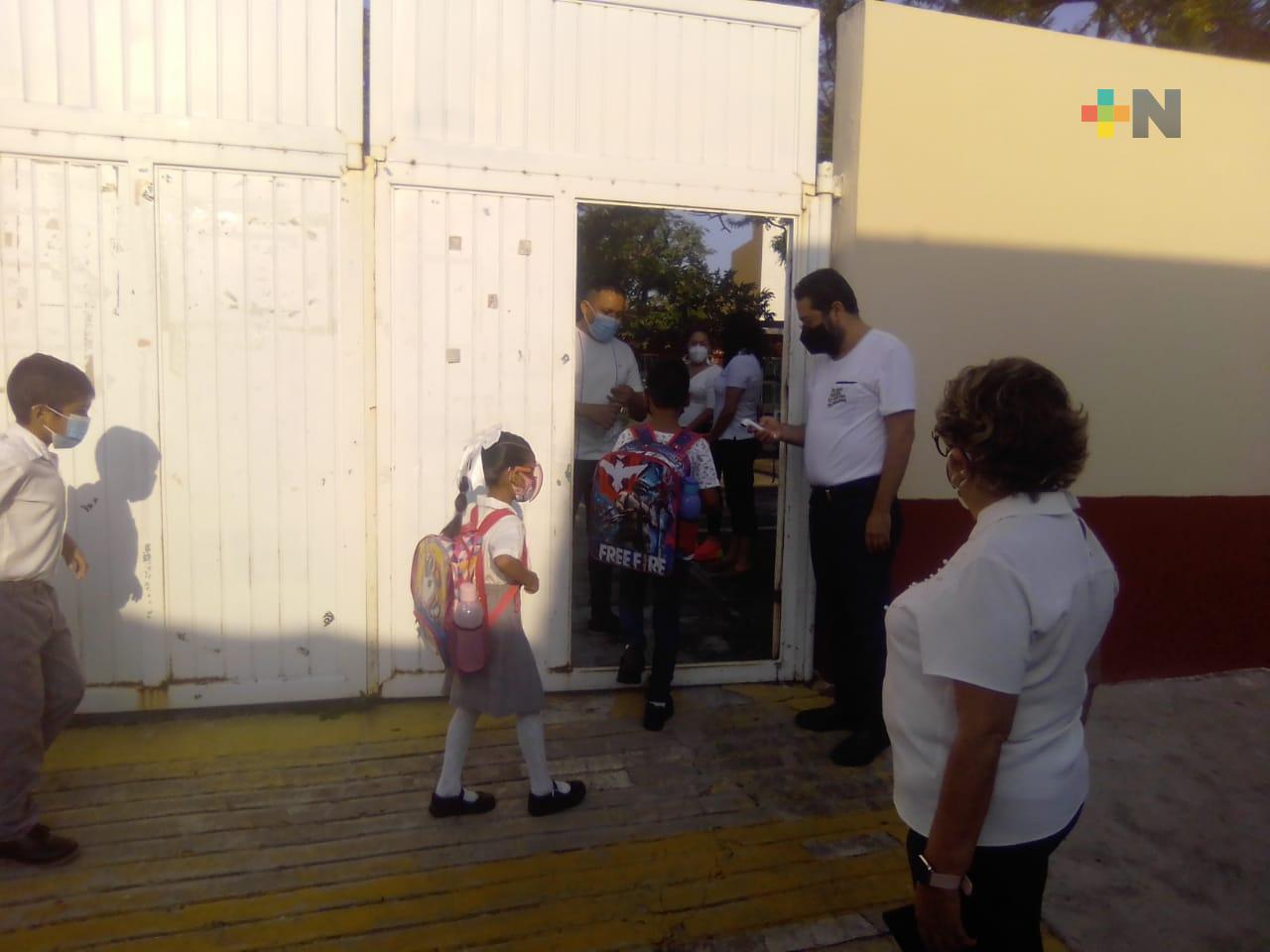 Reiteran médicos infectólogos, importancia de aplicar medidas sanitarias en escuelas, para evitar contagios de COVID-19