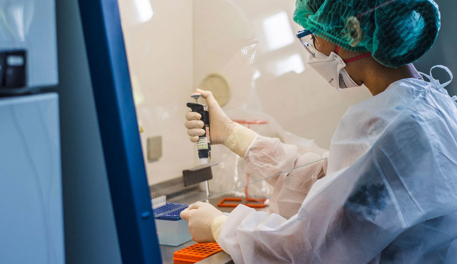 OMS prueba tres nuevos medicamentos para tratar el COVID-19