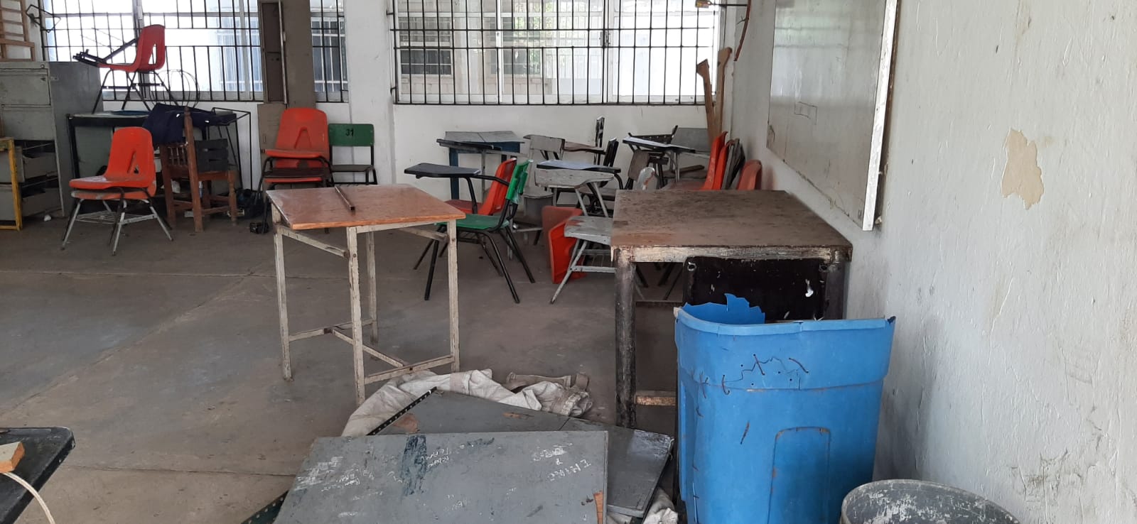 Rehabilitan 64 escuelas de Veracruz afectada durante pandemia