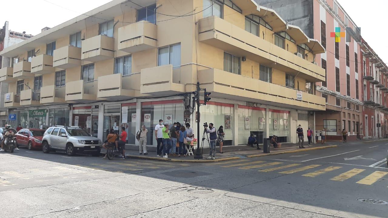 Banco HSBC del Centro Histórico de Veracruz cerró de manera temporal