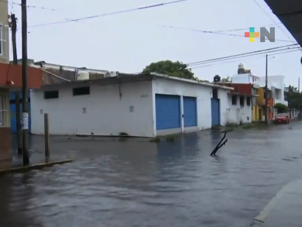 Piden a Compañía de Agua de Boca del Río poner tragatormenta en colonia Nueva Era