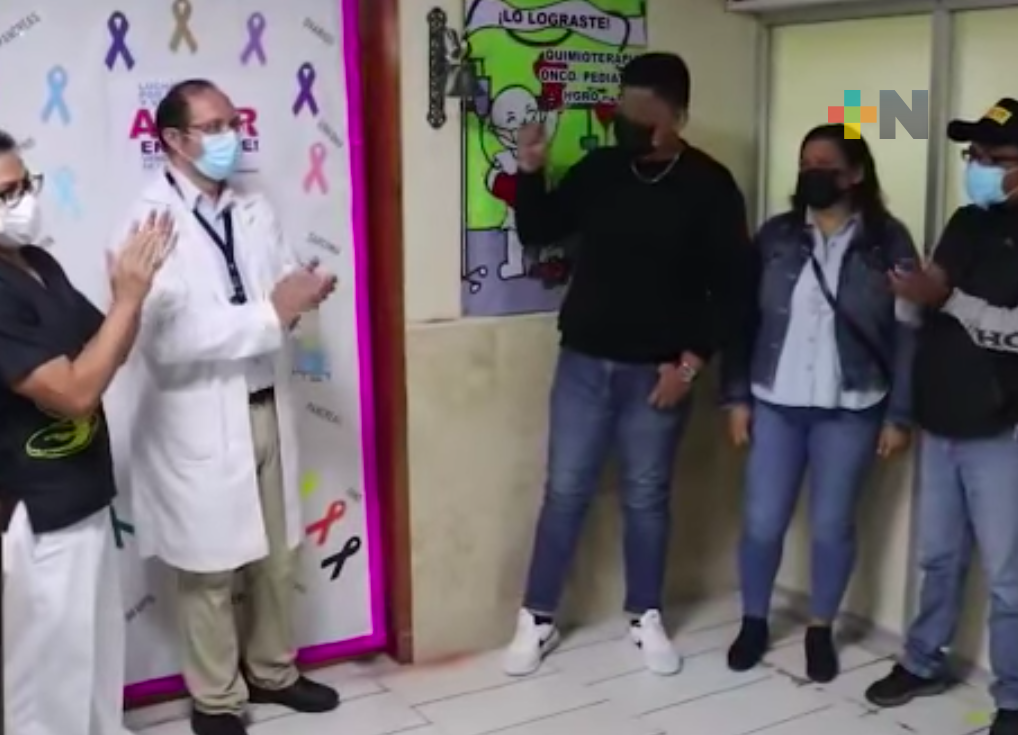 Después de más de tres años y 150 quimioterapias, Jorge logró vencer al cáncer