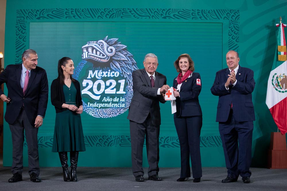 Invita AMLO a participar en Colecta Nacional 2021 de la Cruz Roja Mexicana