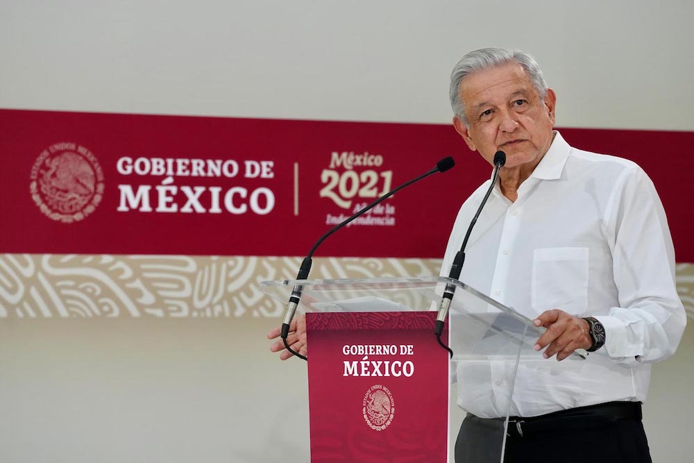 Anuncia presidente incremento de plazas para médicos residentes