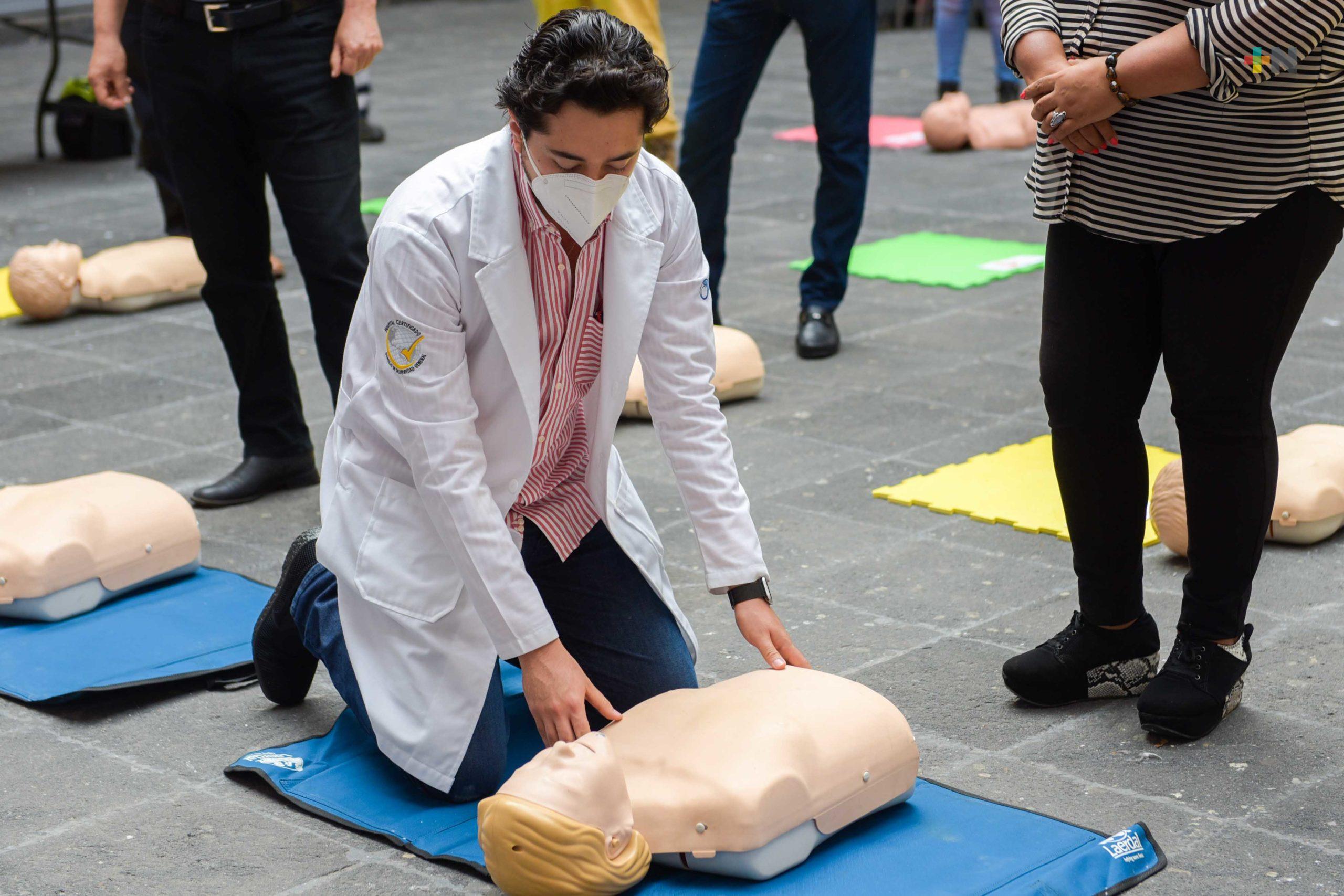 En Xalapa capacitan a personal municipal en Reanimación Cardiopulmonar