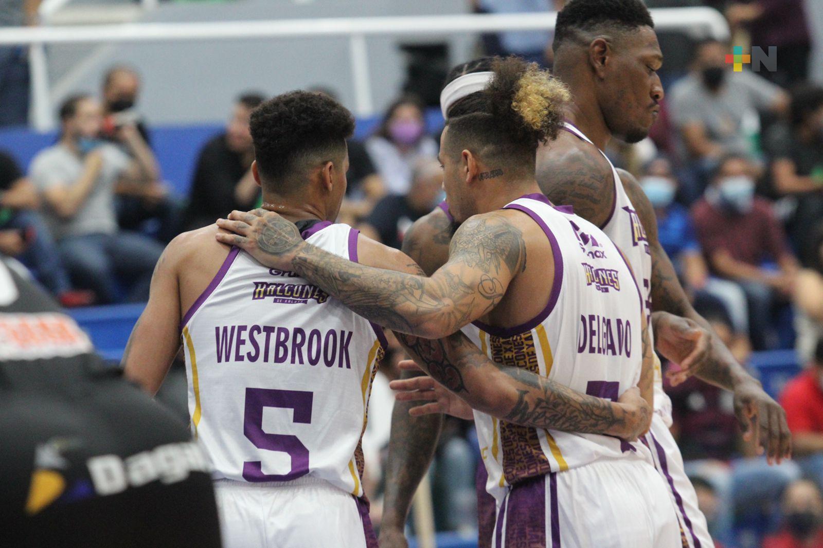 Halcones de Xalapa caen 66-69 ante Mexicali