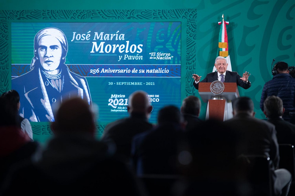 Presidente da seguimiento a explotación y preservación de litio