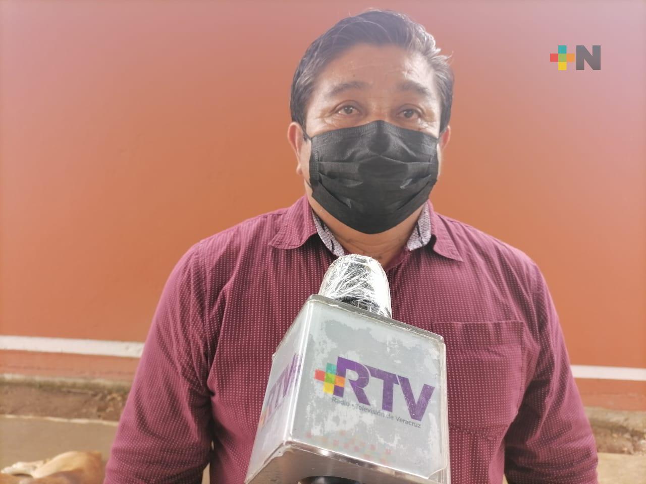 Autoridades de Moloacán  mantienen estrictas medidas sanitarias, a pesar de tener  población vacunada